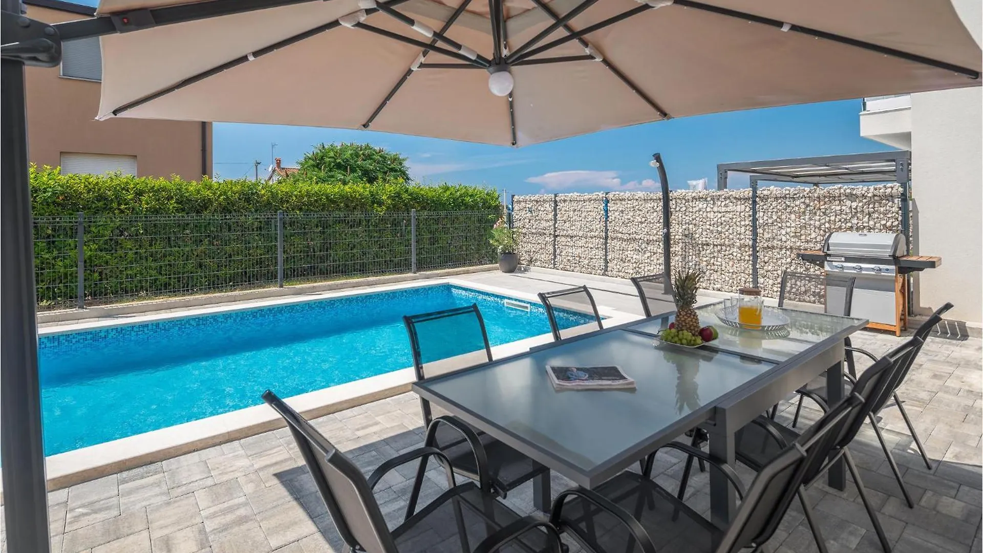 Holiday home Lovely Home In Radmani With Outdoor Swimming Pool